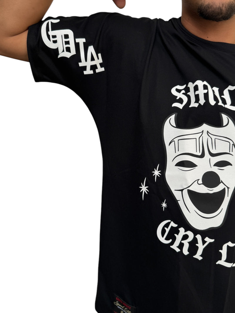 Playera “Smile now,cry later”