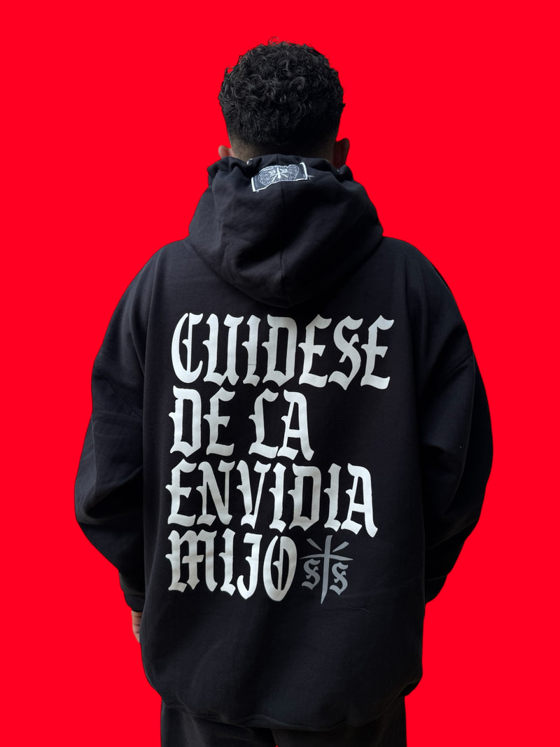 Sudadera ”Cuídese de la”