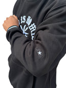 Sudadera crewneck “God is homie”