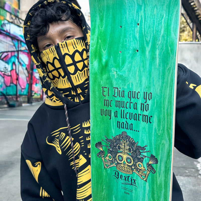 Patineta “Un puño de tierra”Día de muertos.