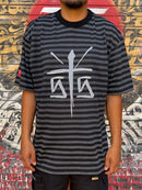Playera rayas “Cruz grey”