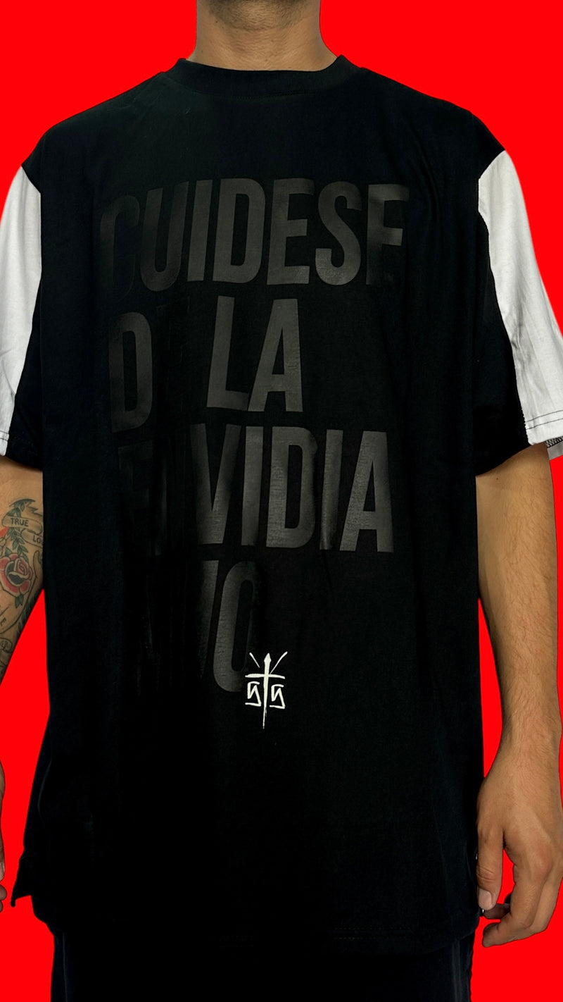 Playera  “Cuídese de la envidia ”Oversize fresh