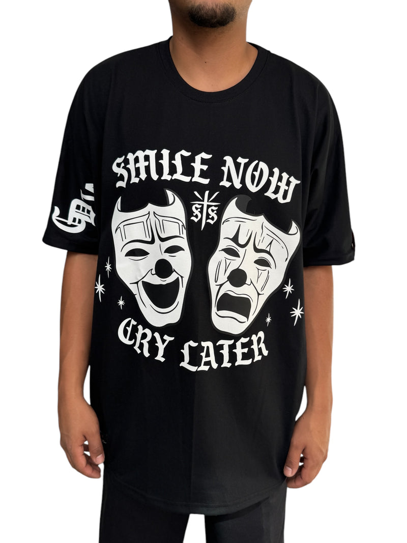 Playera “Smile now,cry later”