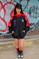 Chamarra “Nativa”negro/rojo