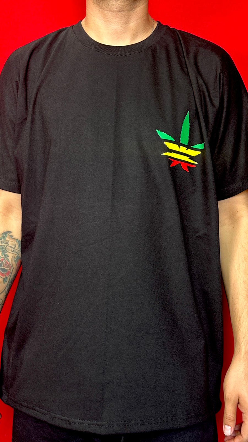 Playera  “Planta reggae" oversize negra