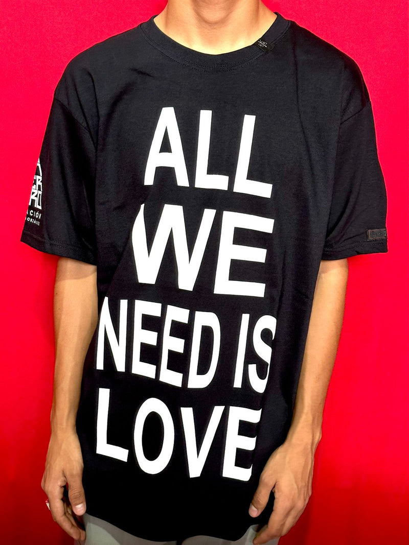Playera “All we need is love” Canserbero