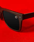 Lente “God is love” Negro mate.