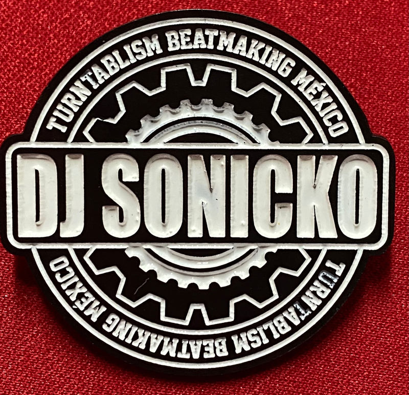 PIN "SONICKO"